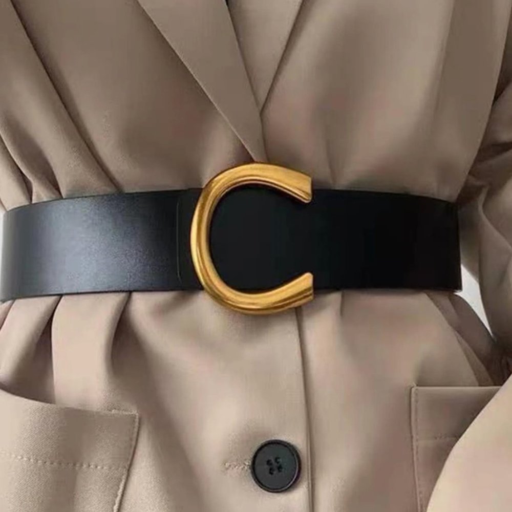 Wide Vegan Leather Oversized Gold Buckle Belt - Picture 4 of 5